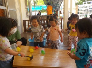 斜面を転がる動きがおもしろいです