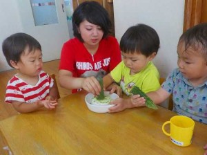 ごりごりごり。たのしいな。