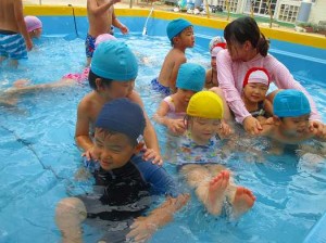 プールあそび